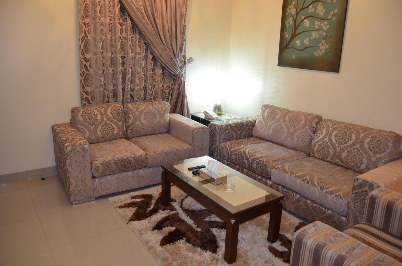 Diamond Suites Nadinah Ngoại thất bức ảnh