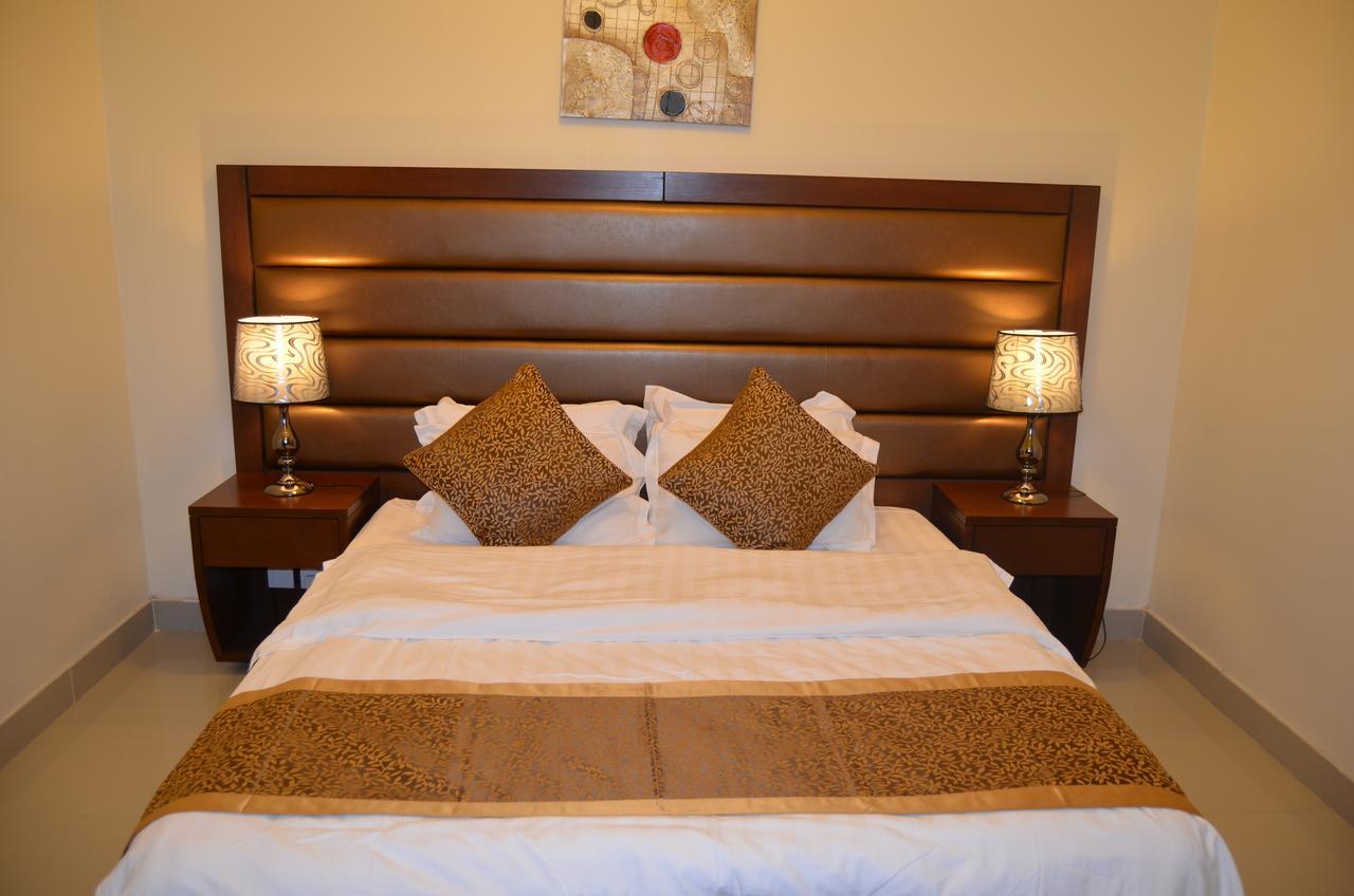 Diamond Suites Nadinah Ngoại thất bức ảnh