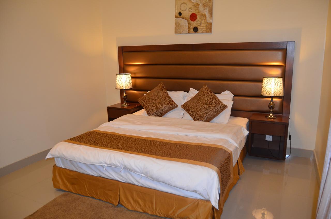 Diamond Suites Nadinah Ngoại thất bức ảnh