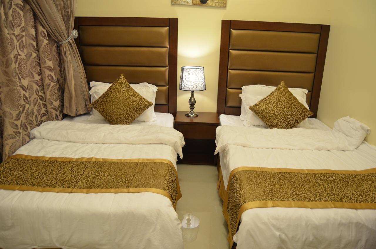 Diamond Suites Nadinah Ngoại thất bức ảnh