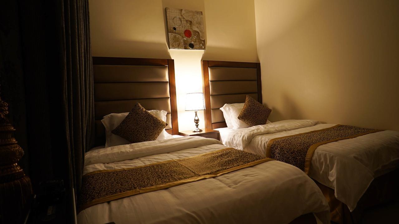 Diamond Suites Nadinah Ngoại thất bức ảnh