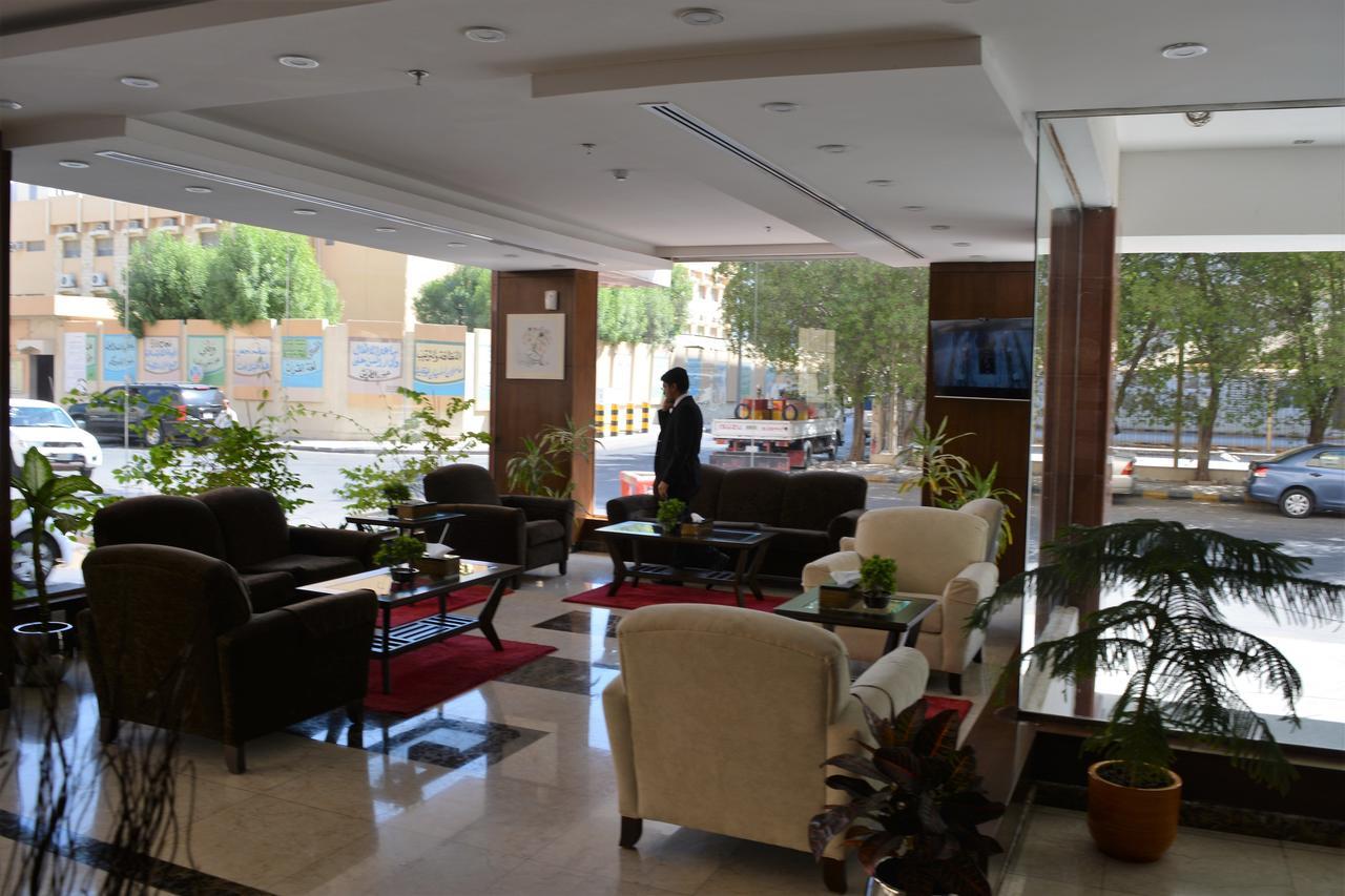 Diamond Suites Nadinah Ngoại thất bức ảnh