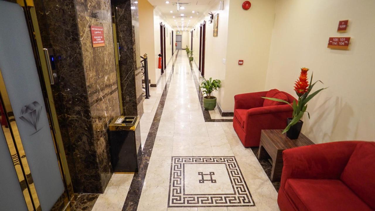 Diamond Suites Nadinah Ngoại thất bức ảnh